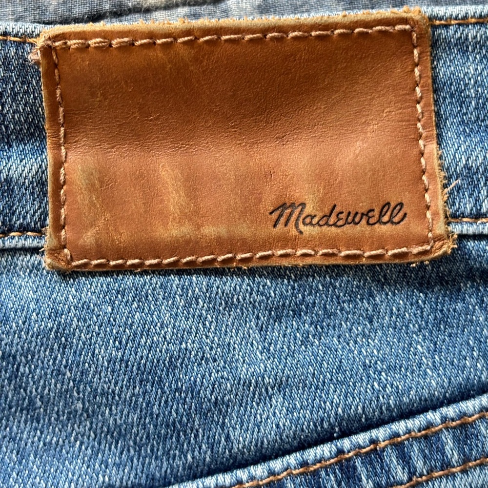 Madewell Cali Demi Boot Jeans Back-Seam Edition Released Raw Hem Size 28 - Picture 8 of 13